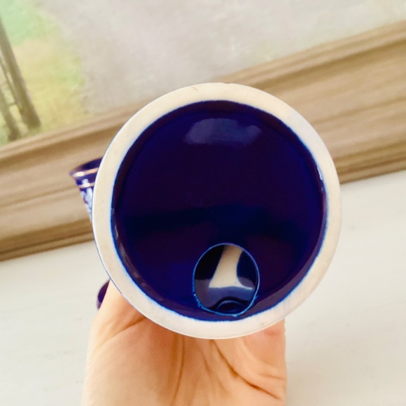 Vintage Porcelain Grecian Candlesticks Set Of 2 Cobalt Blue & White Gold Accents - Picture 7 of 12